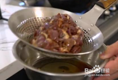 如何做红烧鸭块