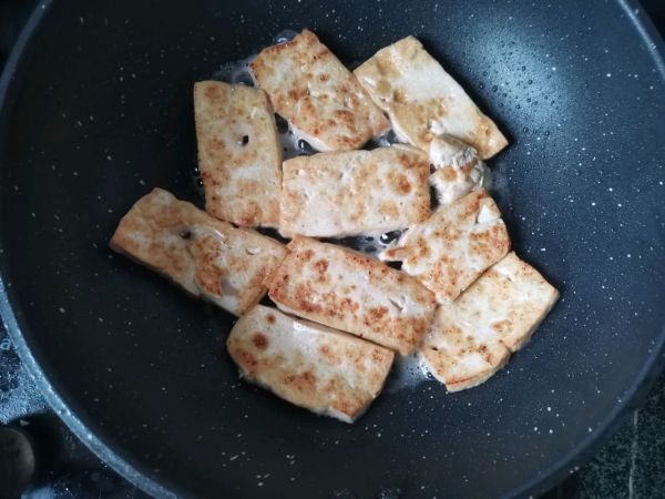 红烧豆腐五花肉