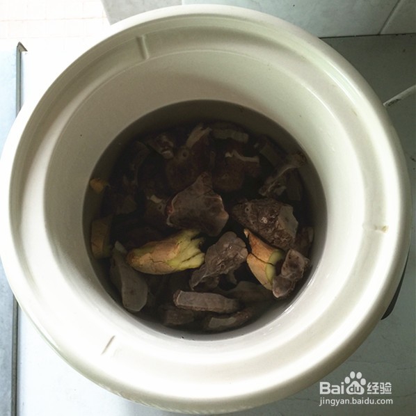 如何自制无花果煲猪肺汤