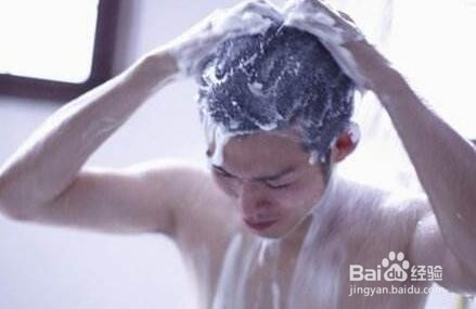 男士头发油腻怎么办？