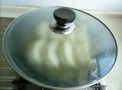 煎饺抱蛋的家常做法