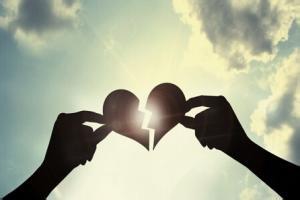 十二星座的爱情会因何崩溃？