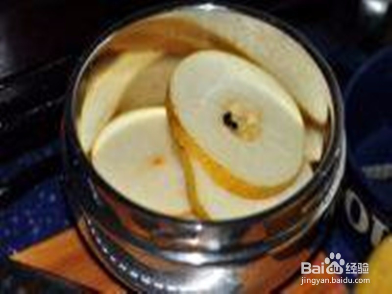 冰糖炖雪梨如何做?