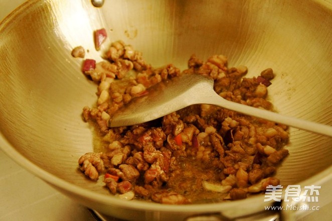 绿咖喱菊花羊肉饭