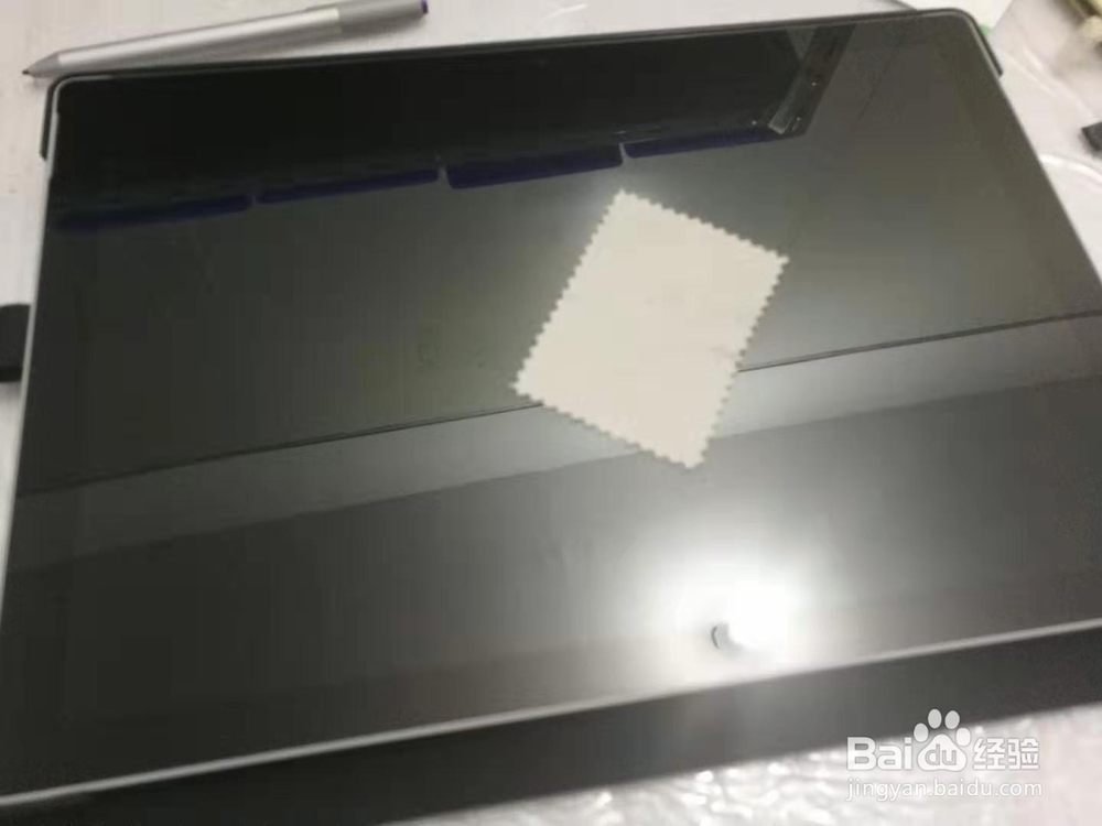 如何贴surface pro屏幕钢化膜