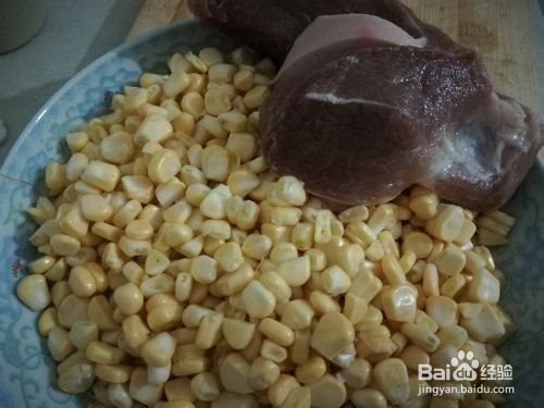 超级简单的碎肉玉米做法