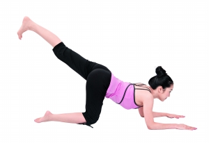 教你六套臀部操打造完美翘臀