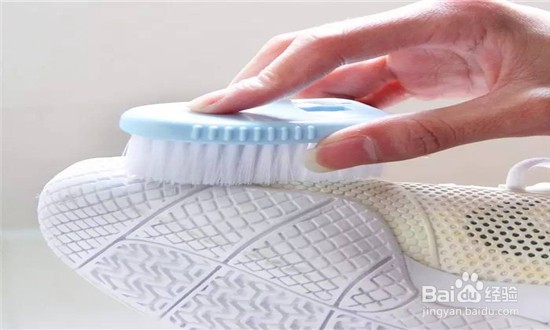 怎么清理球鞋
