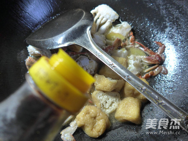 油豆腐炒螃蟹