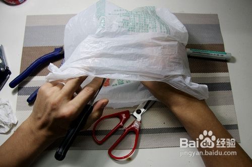 废品变惊喜—教你制作灯泡小花瓶