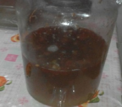 自己酿葡萄酒变色了啊？是怎么回事