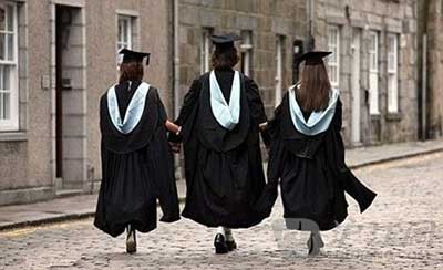 英国留学申请材料如何一个月完成？