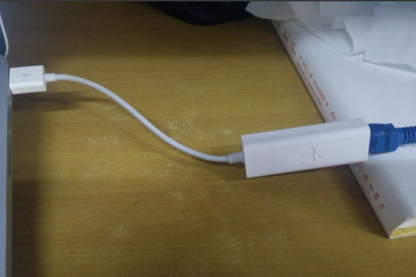 苹果macbook怎样与有线网络连接