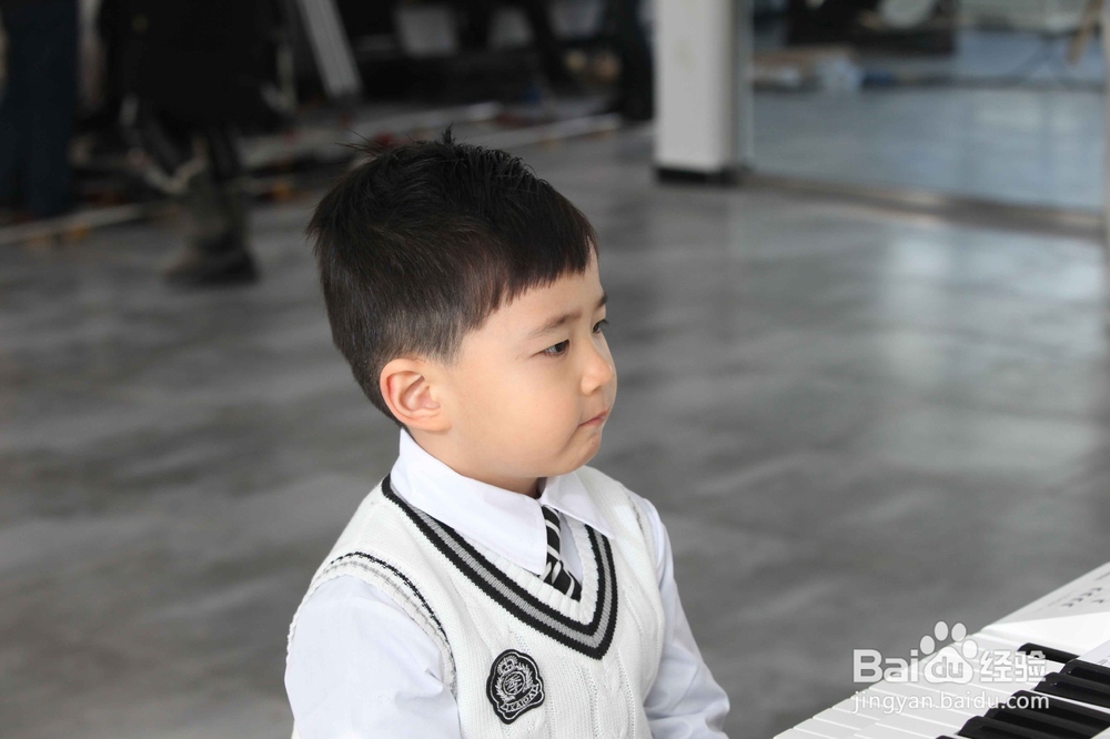 双排键电子琴脚键盘演奏技能