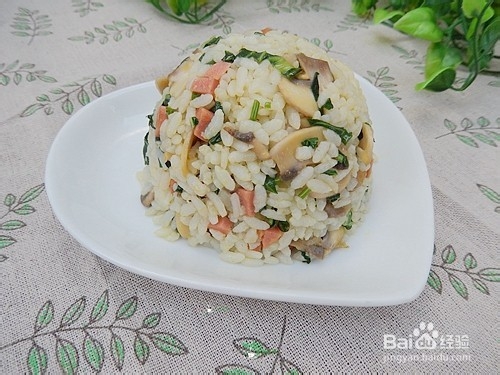 美味炒饭简易做：青菜蘑菇炒饭