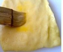 清新宜人的绿茶格子饼干