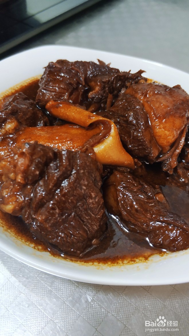 炖牛肉的做法