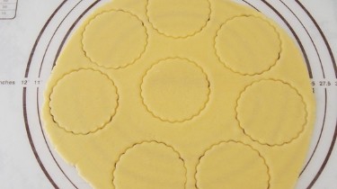 童趣糖霜饼干的做法