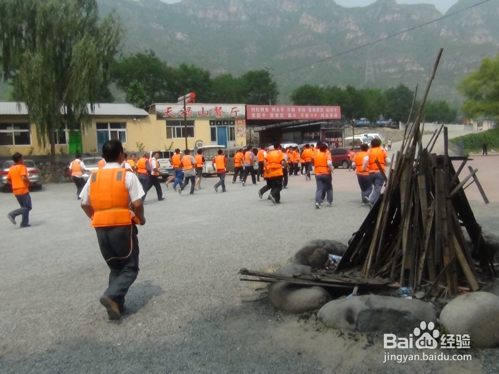 十渡风景区防汛抢险应急救援演练