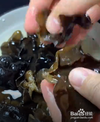 开胃下饭的凉拌木耳做法