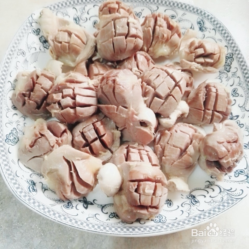 鸡肫炒辣椒的做法