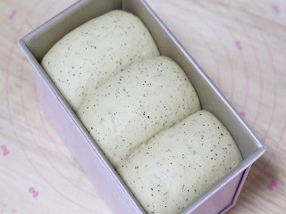 红茶奶香吐司怎么做？