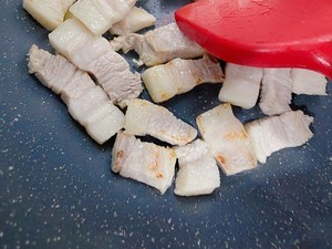 红烧肉卤蛋的做法