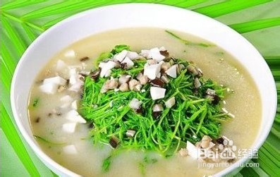 8款瘦脸食谱 让你轻松告别脸部肿胀