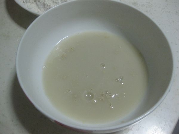锅盔夹秦椒炒鸡蛋