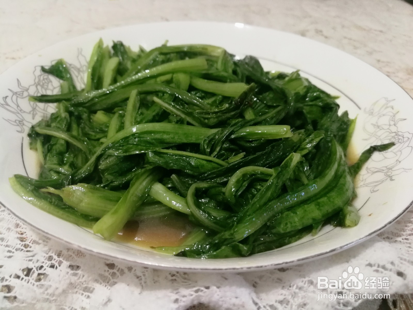 清炒油麦菜的做法