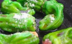 如何在家中做出好吃美味的青椒酿肉!