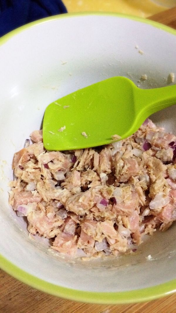 金枪鱼沙拉芝士麦芬