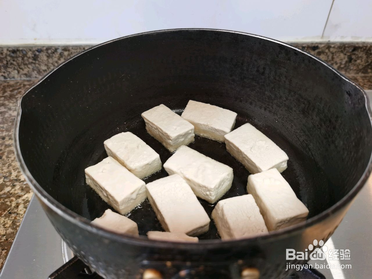 酱汁焖豆腐的做法