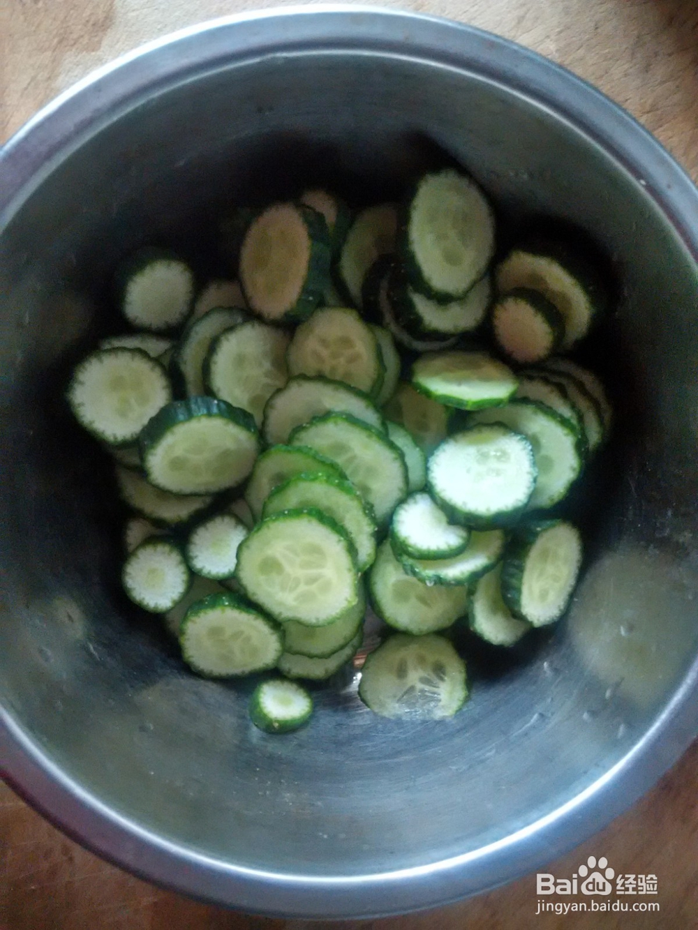 蚝油拌黄瓜片干豆腐片