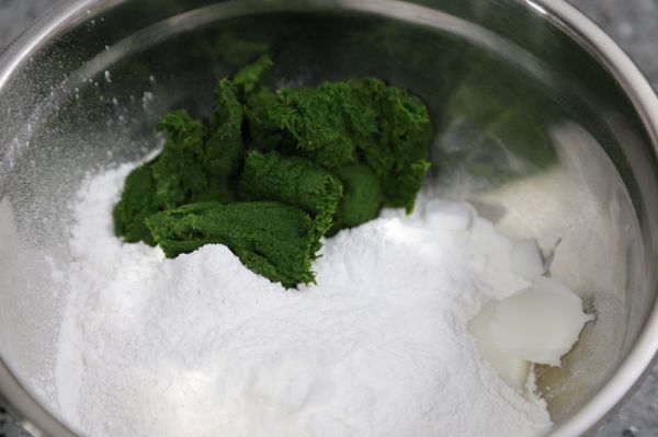 咸蛋黄肉松青团和红豆沙青团超级详细