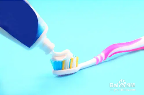 签字笔字迹怎么清除