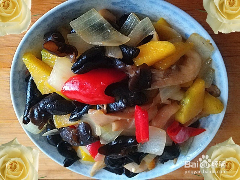 怎么做营养好吃的蘑菇黑木耳嫩南瓜