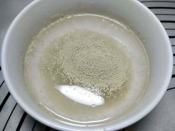 熔岩芝士小面包