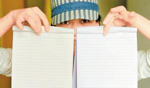 开学了,警惕孩子书包里的这些“毒”文具