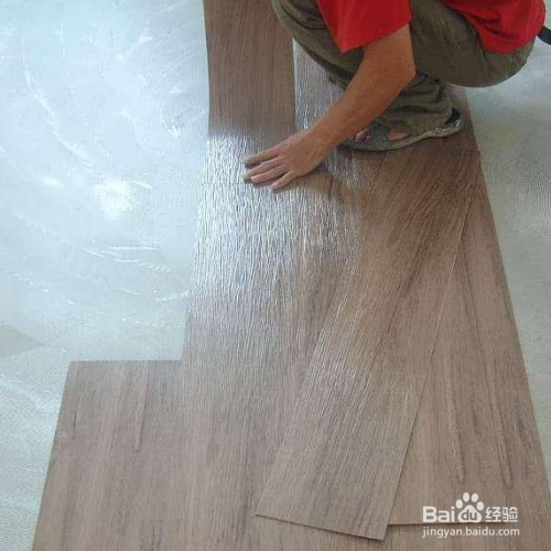 地板翻新步骤和注意事项