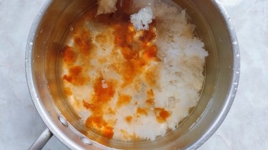 桃胶银耳雪梨羹的做法