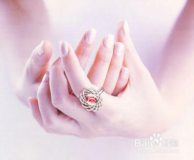 让双手如玉之润的手部护理方法