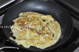 黄金菠萝芝士蛋堡