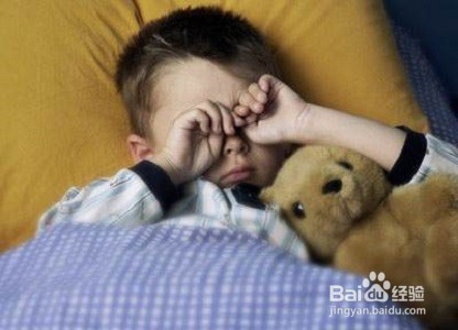 早晨怎么愉快的叫醒孩子起床