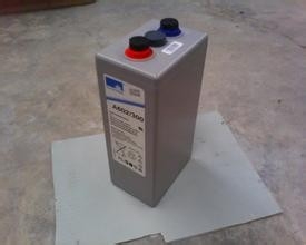 电瓶充电器使用说明