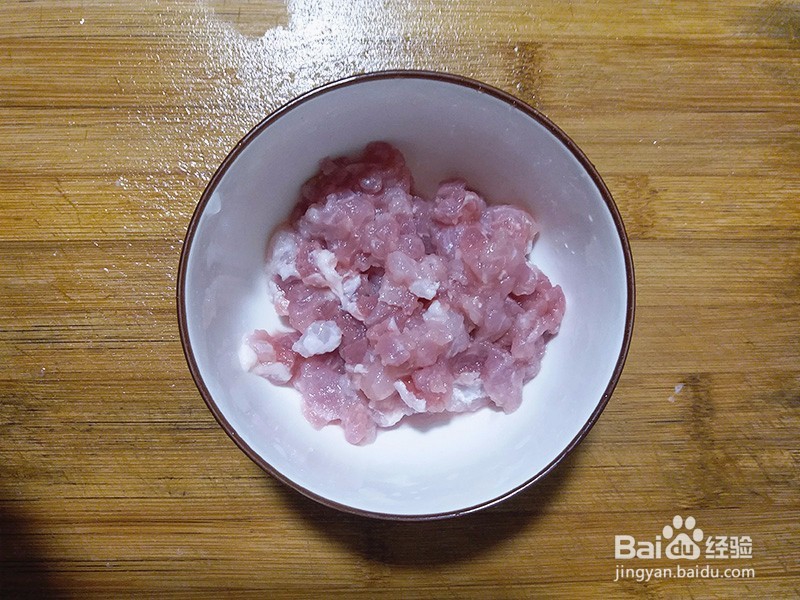 一道美味又营养的肉末土豆泥,1分钟就能学会