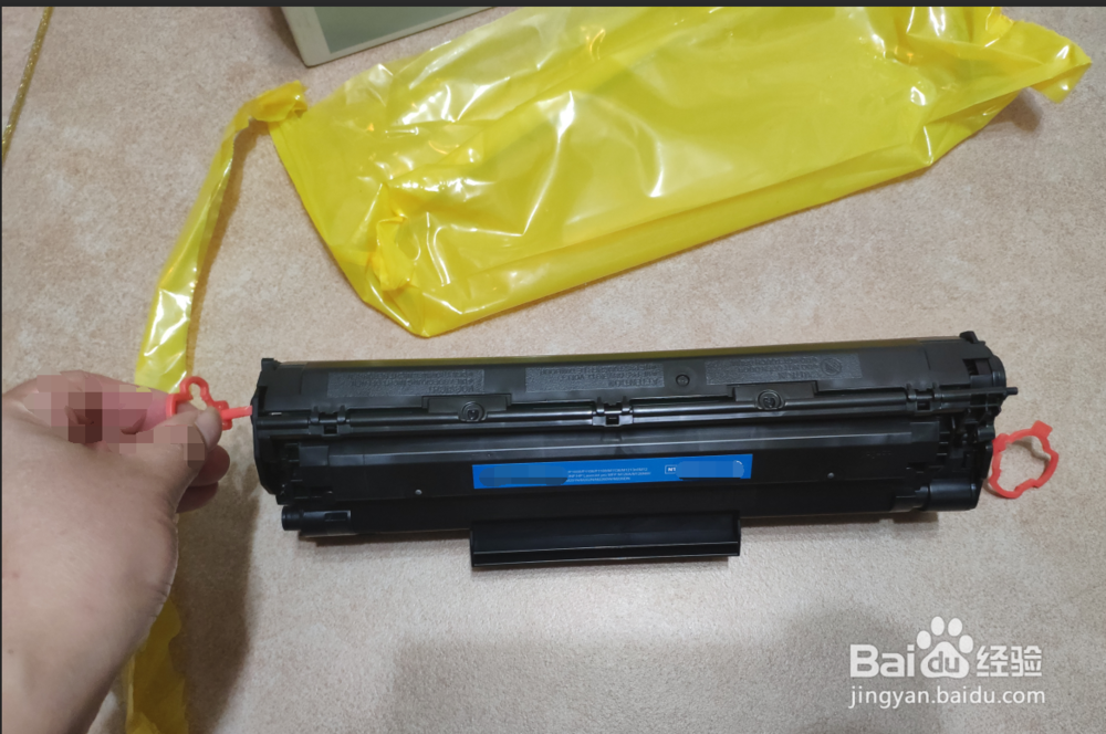 激光打印机如何替换硒鼓(墨粉盒)