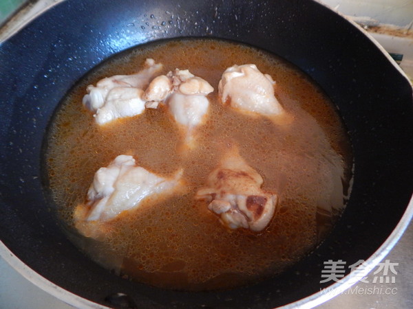 沙茶鸡腿根的做法