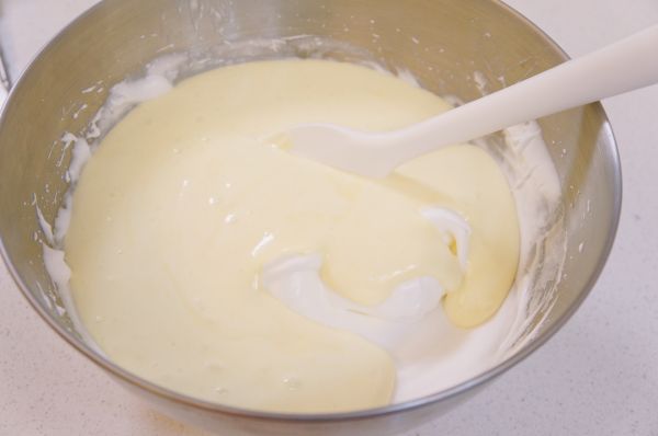 樱花抹茶戚风蛋糕