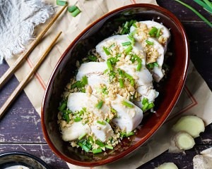 如何制作美味好吃的盐蒸鸡